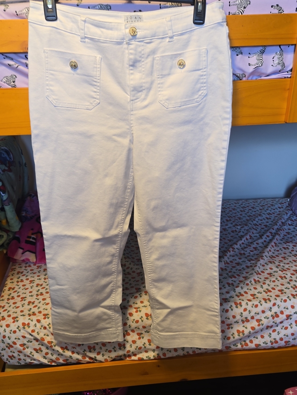 Joan Rivers White Cropped Ankle Jeans with Front Patch Pockets